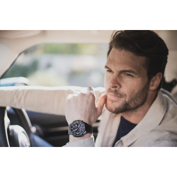 Relógio Casio Edifice Bluetooth ECB-950DC-1AEF Solar LCD