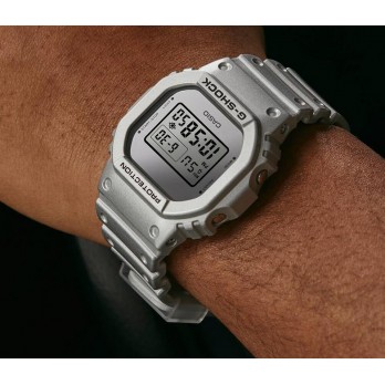 G-Shock Relógio The Origin Prateado DW-5600FF-8ER